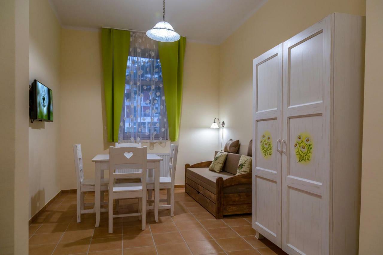 Balzsam Apartmanhaz Harkány Exterior foto