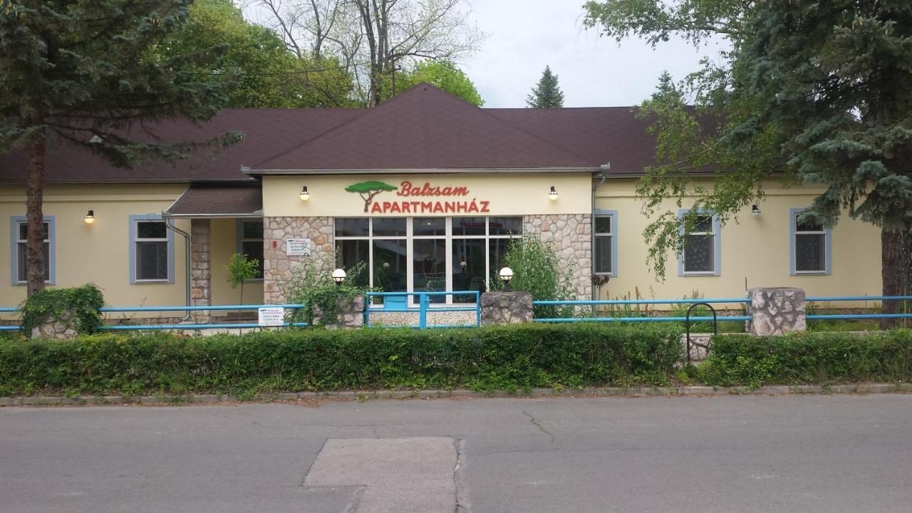 Balzsam Apartmanhaz Harkány Exterior foto